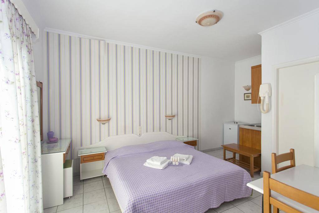 Ionio Gastronomy Suites Ammoudia Phòng bức ảnh
